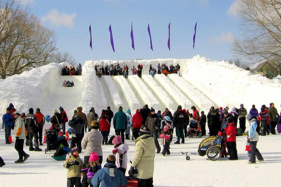 SẮC MÀU LỄ HỘI ĐA VĂN HÓA CHỈ CÓ TẠI CANADA